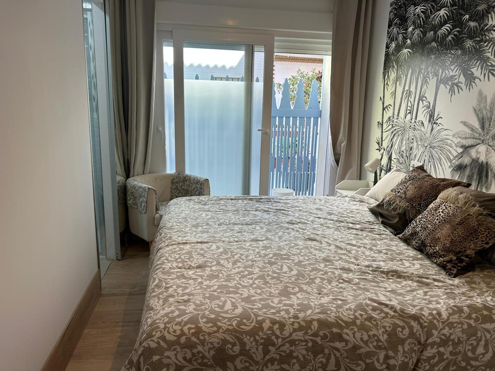 La Maison Del Mar Guest House Малага Екстериор снимка