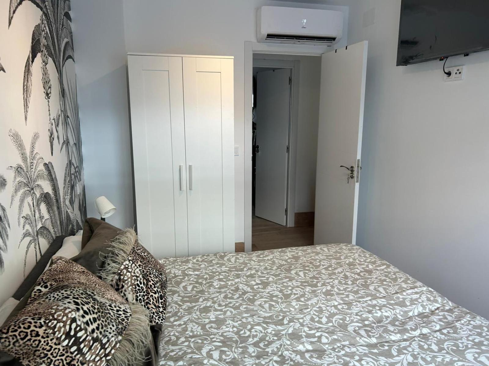 La Maison Del Mar Guest House Малага Екстериор снимка