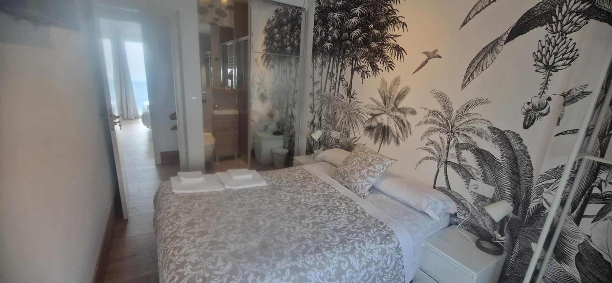 La Maison Del Mar Guest House Малага Екстериор снимка
