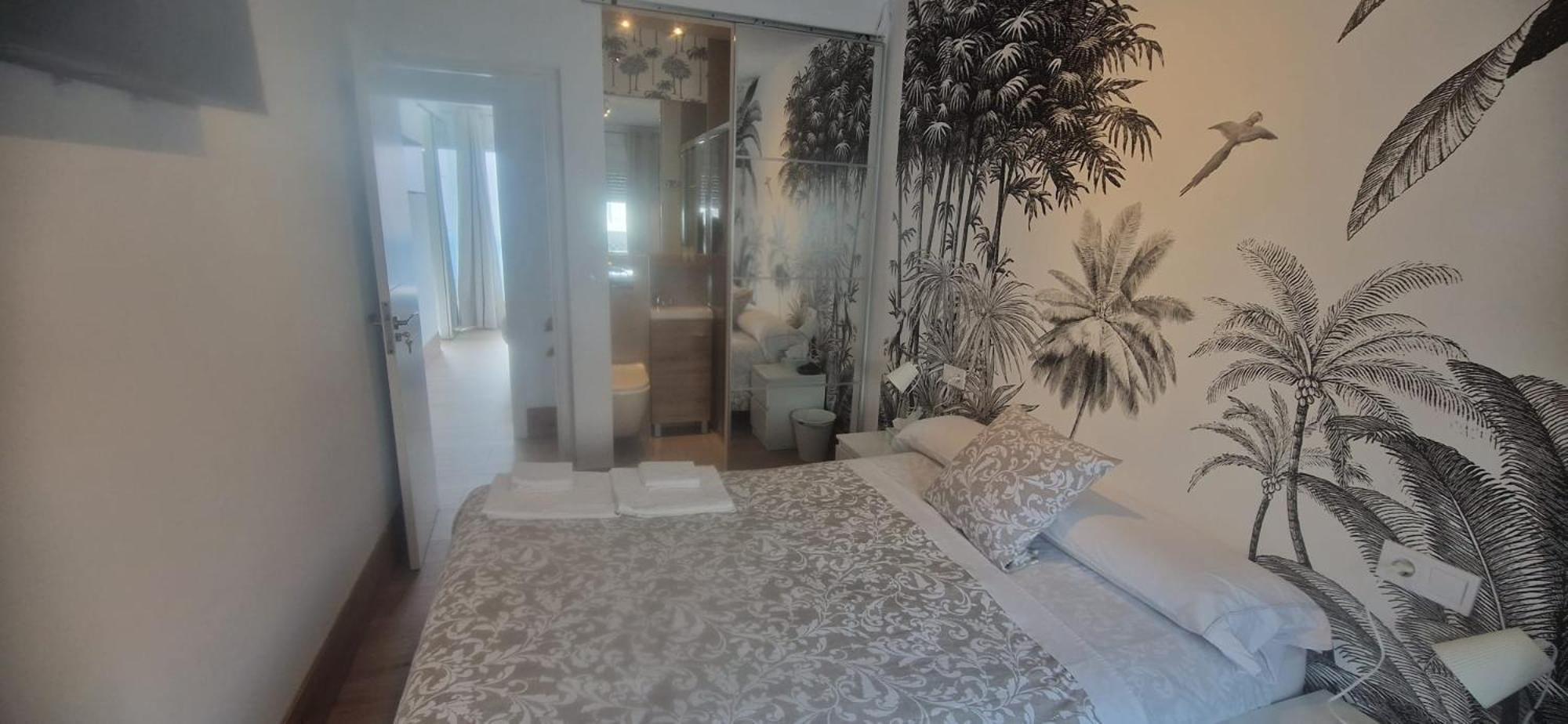 La Maison Del Mar Guest House Малага Екстериор снимка